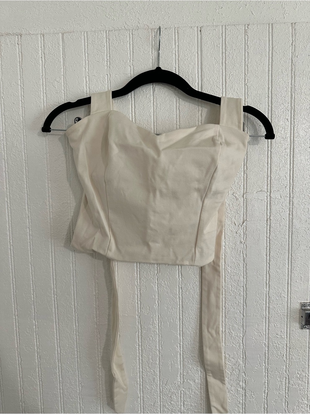 Express Cream Sweetheart Neck Crop Top with Ties